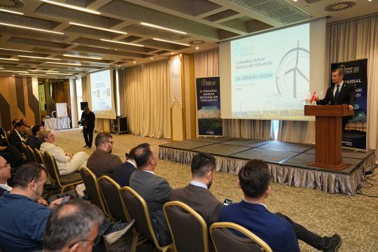 Rüzgarda son 13 yılın en düşük kurulumu gerçekleşti TÜREB Başkanı İbrahim Erden yaptığı
